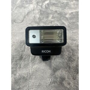 Ricoh XR Speedlite 240 Camera Flash Vintage Electronic Shoe Mount Made in Japan